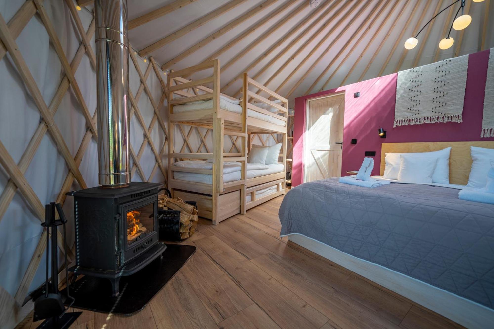 Bed and Breakfast Dom W Domu - Izera Glamping Gajowka  Номер фото