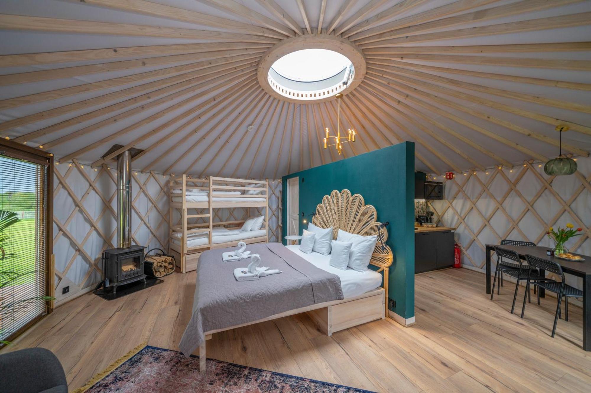 Bed and Breakfast Dom W Domu - Izera Glamping Gajowka  Номер фото